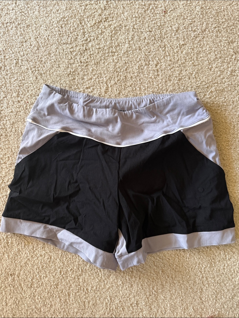 Swingdish Swing Dish Golf Women's Black and Light Gray Athletic Shorts